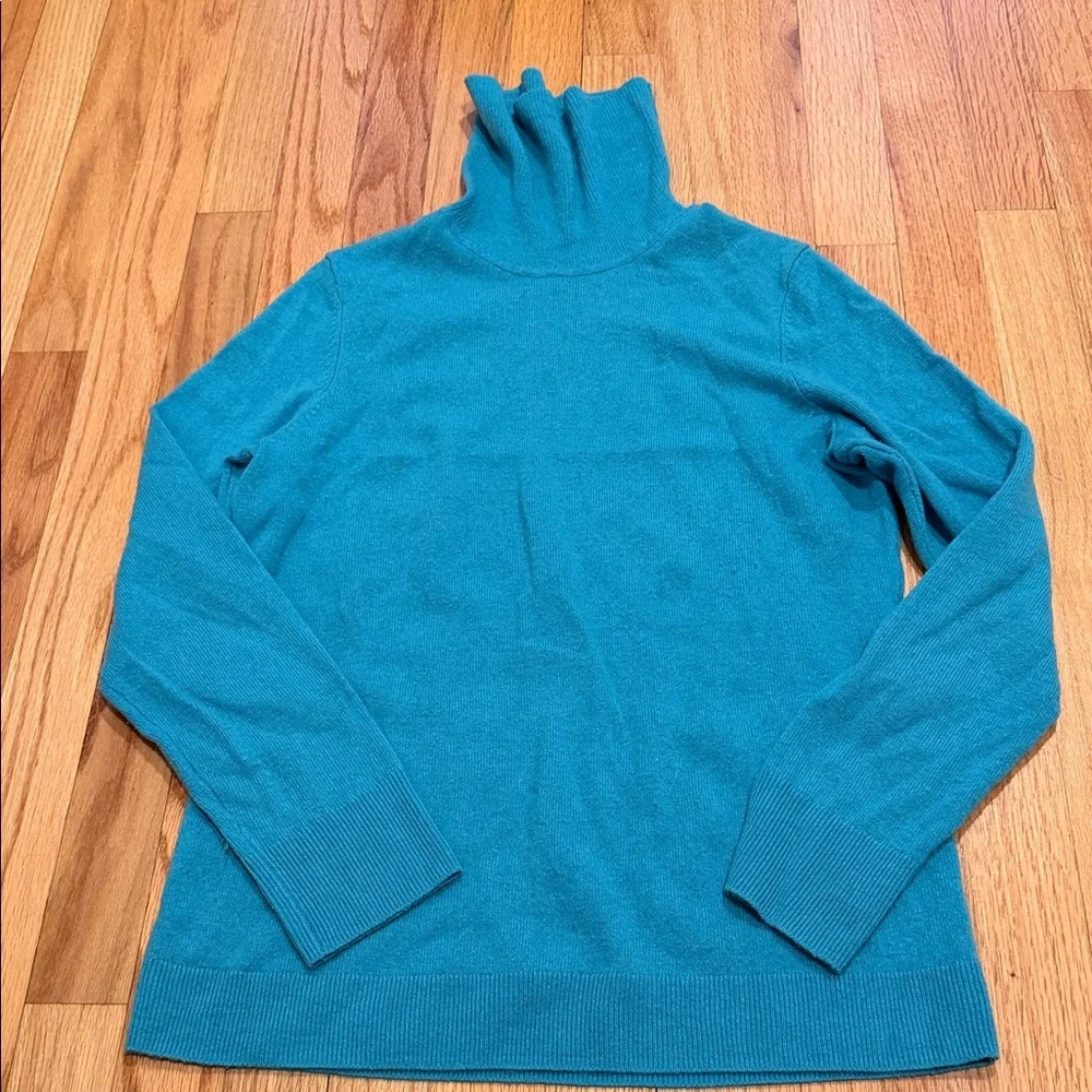Teal Turtleneck Cashmere Sweater